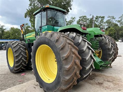 John Deere 9220