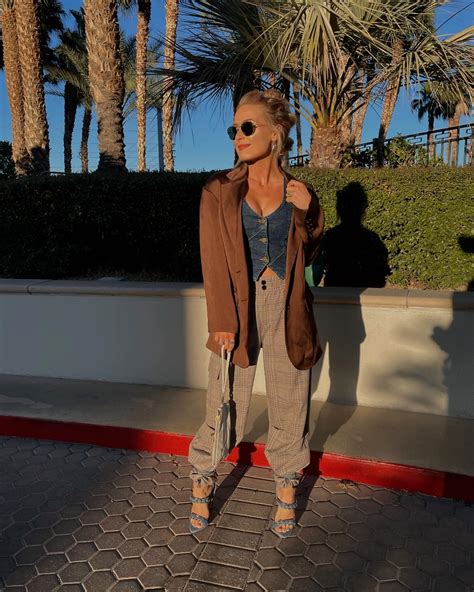 kodi berry | showed up for business #nfrfashion | Instagram