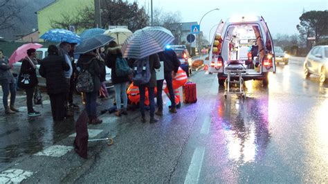 Piovene Rocchette Due Ragazze Investite Sulle Strisce Da Fuoristrada