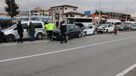 Malatya da zincirleme kaza 4 yaralı Son Dakika Haberleri