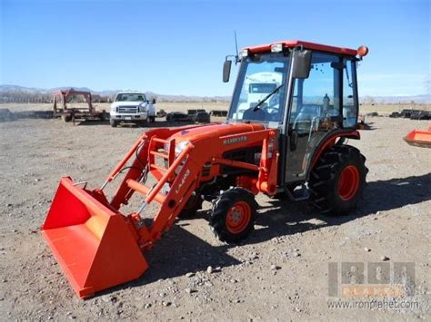 Kubota B3030 Farm Tractor Specs And Dimensions Veritread