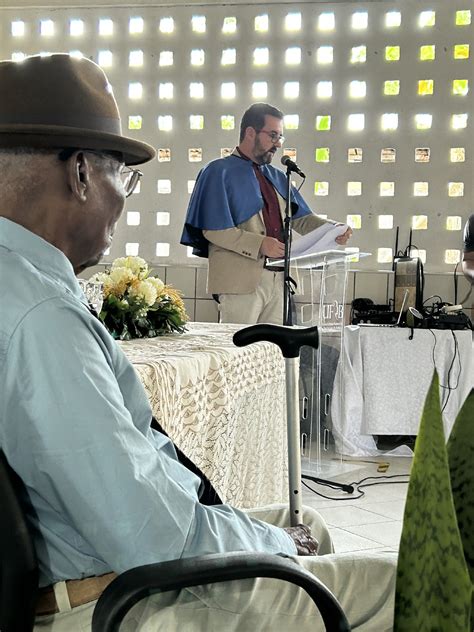 Ufrb Entrega T Tulo De Doutor Honoris Causa Ao Mestre Felipe Santiago