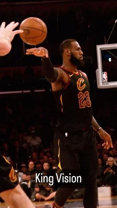 【レブロン・ジェームズ 伝説のノールックパス】lebron James Short Dunk Basketball Youtube