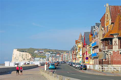 Un jour une station balnéaire Mers les Bains sur la Côte d Albâtre