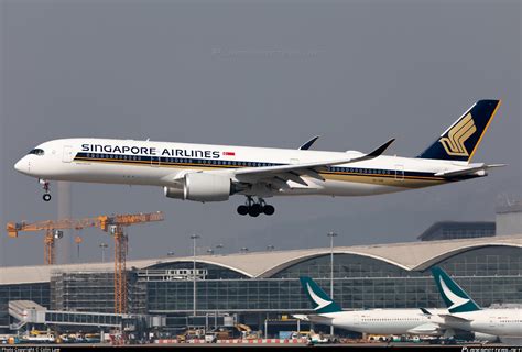 9V SHE Singapore Airlines Airbus A350 941 Photo By Colin Law ID