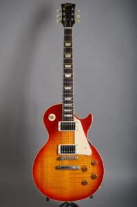 1992 Gibson Les Paul Classic Plus Sunburst GuitarPoint