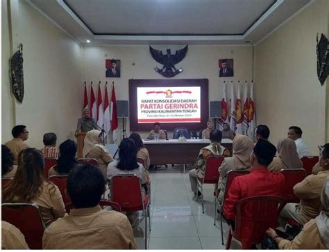 Survei PWS Elektabilitas Prabowo Tak Tergoyahkan FRAKSI GERINDRA DPR RI