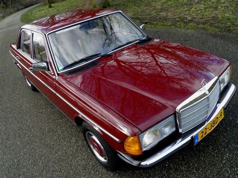 Afbeeldingsresultaat Voor Mercedes W123 Red