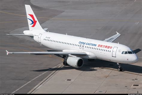 B 2230 China Eastern Airlines Airbus A320 214 Photo By Timmy Tam ID