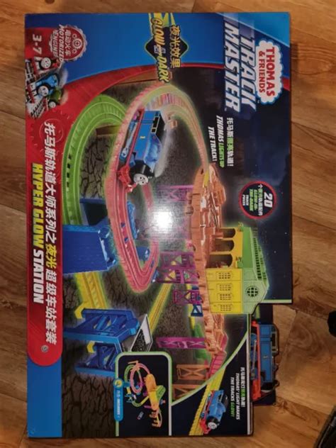 Mattel Thomas And Friends Trackmaster Hyperglow Glowing Track Bucket