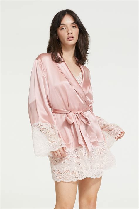 Lace Silk Robe In Bridal Rose 100 Silk Ginia Ginia