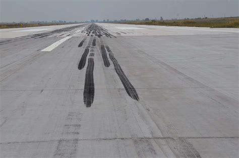 Airport Pavement Markings I Runway And Airport Striping