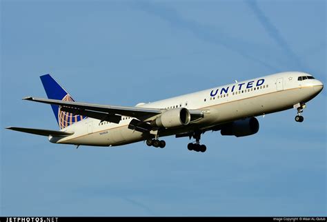 N Ua Boeing Er United Airlines Wael Al Qutub Jetphotos