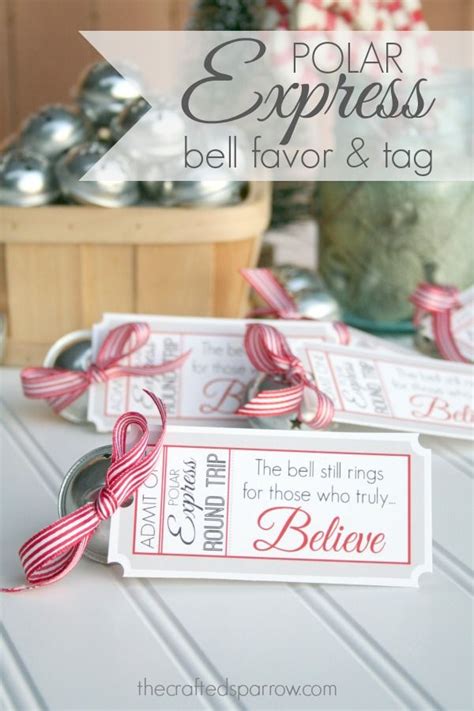 30 Festive DIY Holiday Party Favors