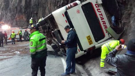 Accidente De Bus En Perú Deja Varios Muertos Y Decenas De Heridos Cnn