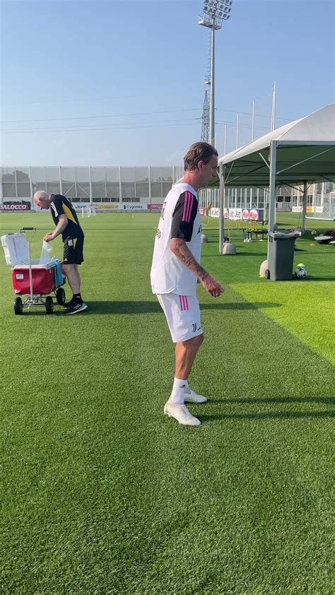 Max Statman on Twitter Nicolò Rovella getting started at Juventus