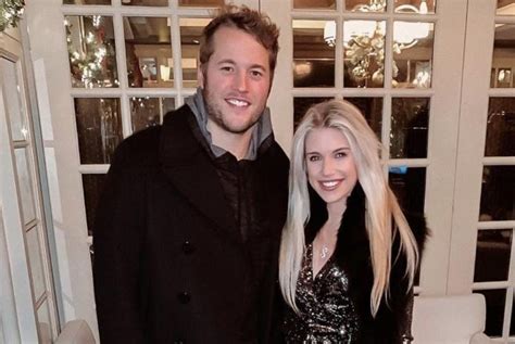 Wife Of Lions Qb Matthew Stafford Has Brain Tumor Needs Surgery