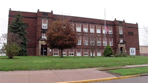 Virus keeps more than 100 home from Carrollton Middle School | WTOV