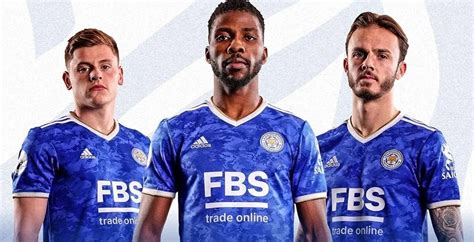 Les Nouveaux Maillots De Foot Leicester En Premier League