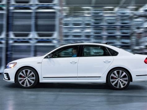 2018 Vw Passat Gt Pairs V6 With Lowered Suspension Sporty Trim