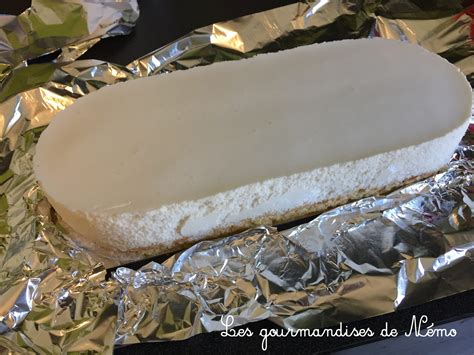 Entremet fraîcheur ananas et noix de coco Les Gourmandises de Némo