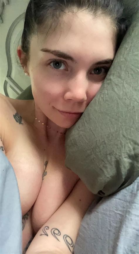 Lazy Day Nudes TotalBabes NUDE PICS ORG