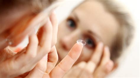 What Are Bifocal Contact Lenses And When Are They Appropriate Goodrx