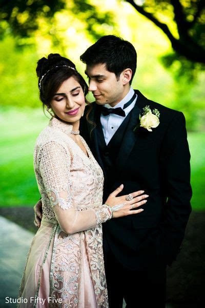 Indian Parsi Bride And Groom Loving Capture