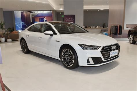 2022款 奥迪A7L 45 TFSI S line 筑梦新生版 流晶套装汽车报价 图片 参数配置 易车 上汽奥迪上海中海环宇荟店