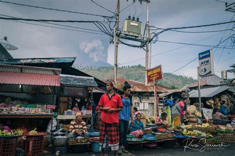 Erupcja Wulkanu Agung Na Bali Zdj Cia Polskiego Fotografa