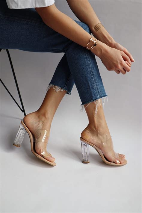 CHARLIE SSHOES Şeffaf Çift Bantlı 10 Cm Topuklu Nude Terlik Fiyatı