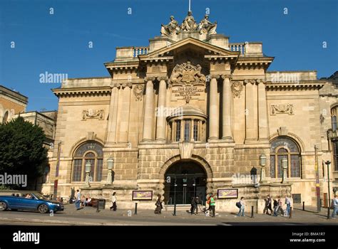 bristol city museum bristol uk stock photo alamy