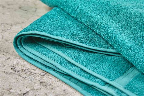 The 10 Best Bath Towels Of 2022 From Soft To Luxury Options