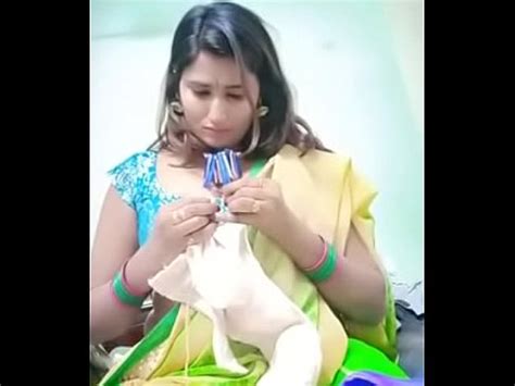 Swathi Naidu Sexy In Saree And Showing Boobs Part 1 XVIDEOS