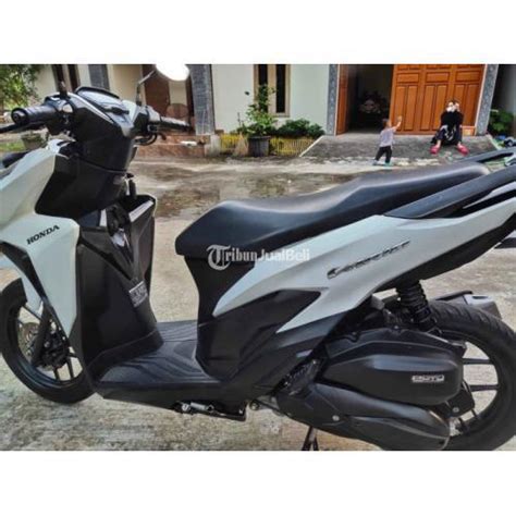 Motor Honda Vario 125 CBS 2021 Putih Seken Pajak Hidup Siap Pakai Di