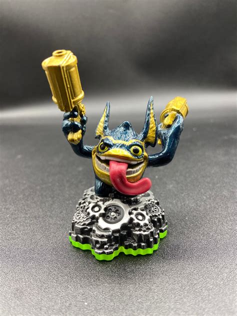 Figurine Skylanders Spyro S Adventure Legendary Trigger Happy Ebay