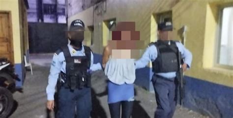 Capturan a hondureña que agredió a su madre porque no le daba dinero