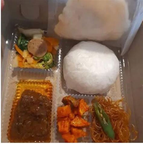 Paket Hemat Nasi Kotak Daging Rendang Spesial