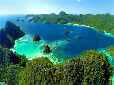 Kapal Pesiar Inggris Rusak Terumbu Karang Di Raja Ampat Sindonews Tv