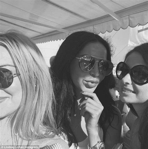 Lindsay Lohan Posts A Very Racy Snap Of Herself Wearing Sexy Hot Pink Lingerie Daily Mail Online