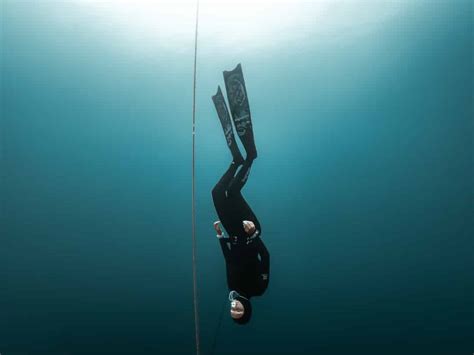 Guide To Freefalling In Freediving