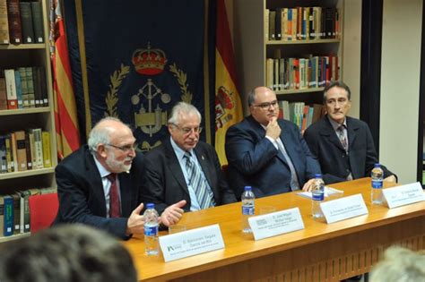 Los Colegios De Ingenieros Industriales De Caminos Canales Y Puertos