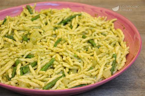 Ricetta Trofie Al Pesto Con Patate E Fagiolini Le Ricette Dello