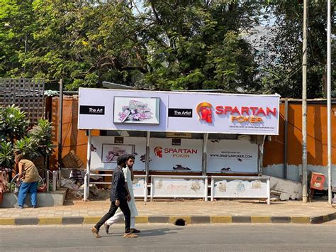 Marketing Mind - When meme goes offline...