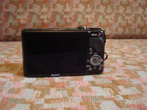 Sony Cyber-Shot DSC-HX9V product review