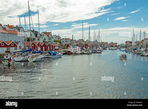 Tjorn sweden sea island hi-res stock photography and images - Alamy