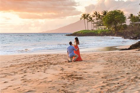 This Beautiful Sunset Proposal In Wailea Maui Had Everything A