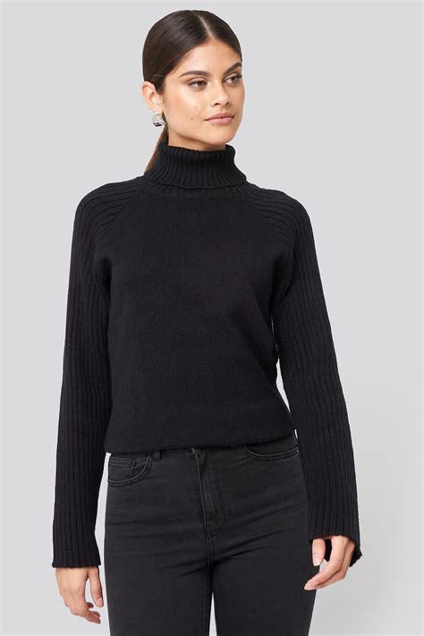 High Neck Ribbed Sleeves Sweater Black Na