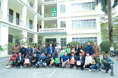 review hoc vien nong nghiep  tot khong