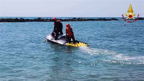 Prima Giornata Di Addestramento Nautico E Soccorso Acquatico Dei Vigili